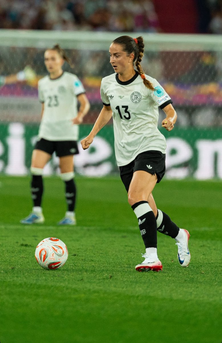 madridfemxtra's tweet image. 🇩🇪 RESULTADO l Alemania 0 vs 1 España (Semifinal - Euro 2025).
Sara Däbritz (64’)