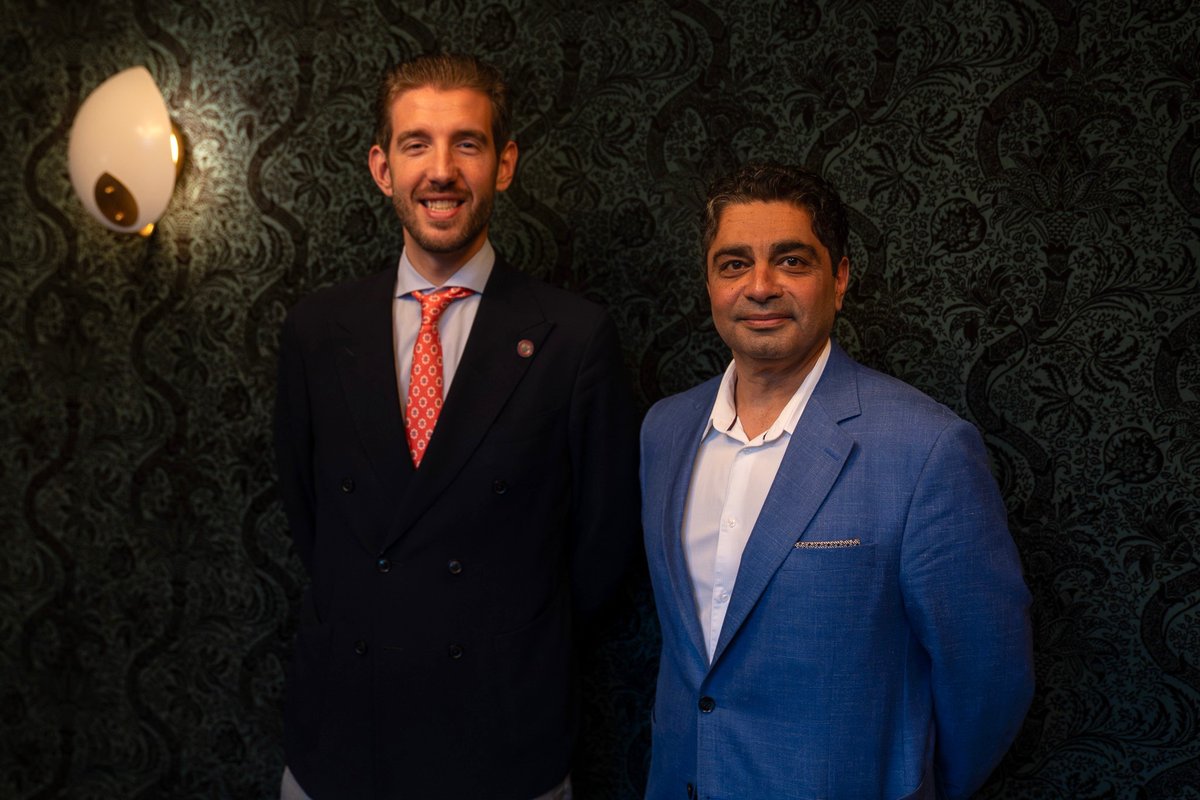 juanpablo4VA's tweet image. Yesterday, I visited several restaurants across Fairfax County to hear directly from owners about both their successes and the challenges they’re facing. One issue that came up again and again was the burden of the meals tax.
This tax was imposed by Fairfax County leadership…