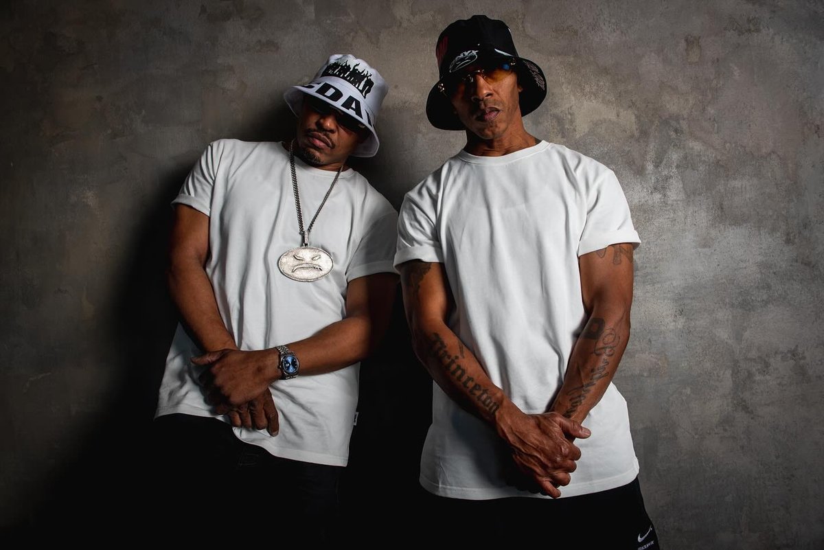 Radiorageofi's tweet image. Desde el corazón de Nueva York y con más de tres décadas marcando la historia del hip hop, la agrupación ONYX llega a Bogotá y Medellín.
radiorageoficial.com/2025/07/23/la-…