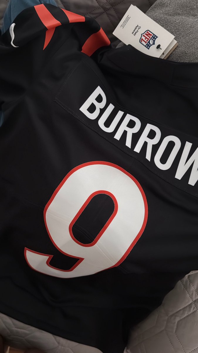 thelifeofko's tweet image. Fave qb