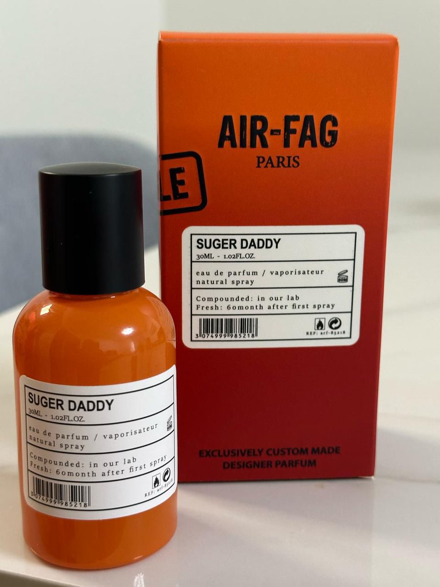Iamcindy47's tweet image. SUGER DADDY - 7,000
This scent oozes confidence and class. Think warm, sweet amber mixed with woods and musk, making it luxurious and attention-grabbing. Smells like success in a bottle.
π« Mood: Bold, luxurious, seductive
π€ Ideal for: Men or confident women
30ml
AVAILABLE π
