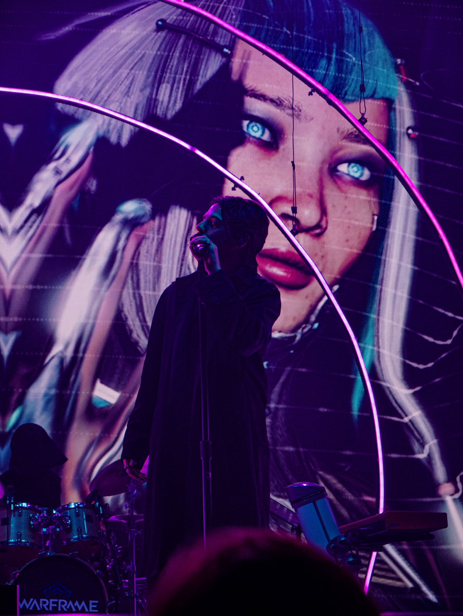 real_Bugbreach's tweet image. Some pics i took at the #TennoConcert
Most are pretty blurry, but some are somewhat legible!
I will add more onto this post as i edit them ✌️
#TennoCon2025 #Warframe #WarframeBand