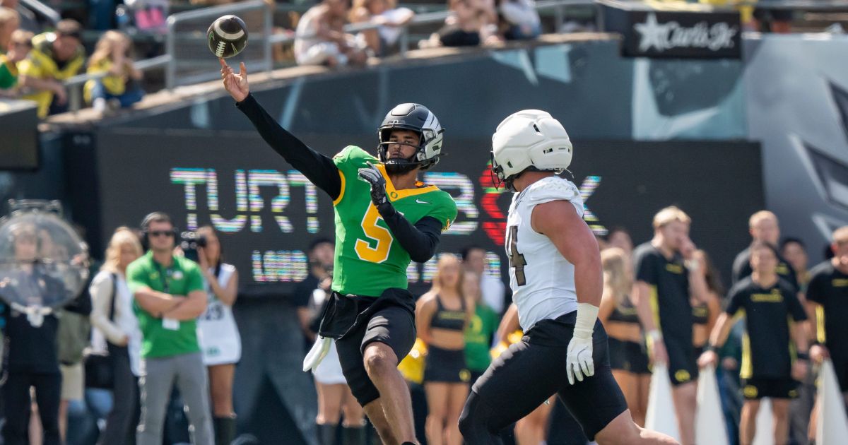 mtorressports's tweet image. Veteran Mentors Vital to Growth of Dante Moore, Oregon's Quarterback Room Heading Into 2025.
"Experience is all relative. It's about quality of experience."
Story: on3.com/teams/oregon-d… (FREE)
