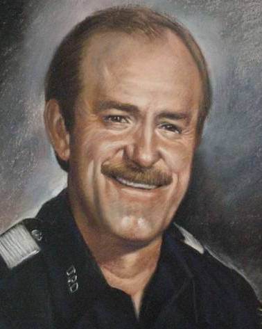 DallasPD's tweet image. On July 24, 1984, Reserve Officer James Taylor, #R7868 was killed in a helicopter accident near the intersection of South Hall Street and Canton Street.
Member of The Texas National Guard, with the Dallas Police Department for 14 years, survived by his wife and two sons.