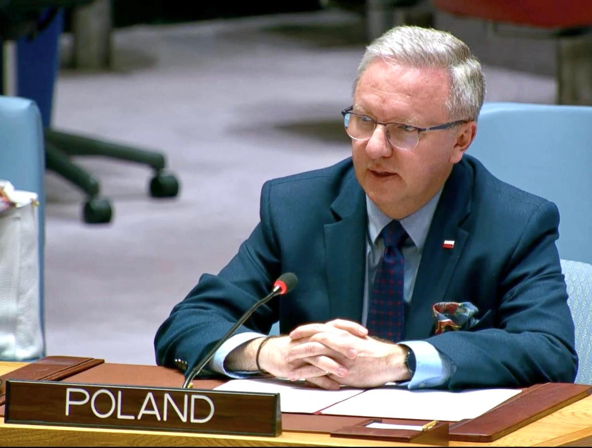 PLinUN's tweet image. 💬Poland remains committed to protecting civilians. This week, we joined 25 foreign ministers in supporting the UK-led letter on the urgent crisis in Gaza — upholding peace, dignity, and international law.
| Amb. @KSzczerski at #UNSC open debate on Middle East.
