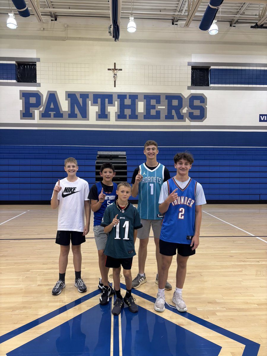 SMC Basketball tweet media