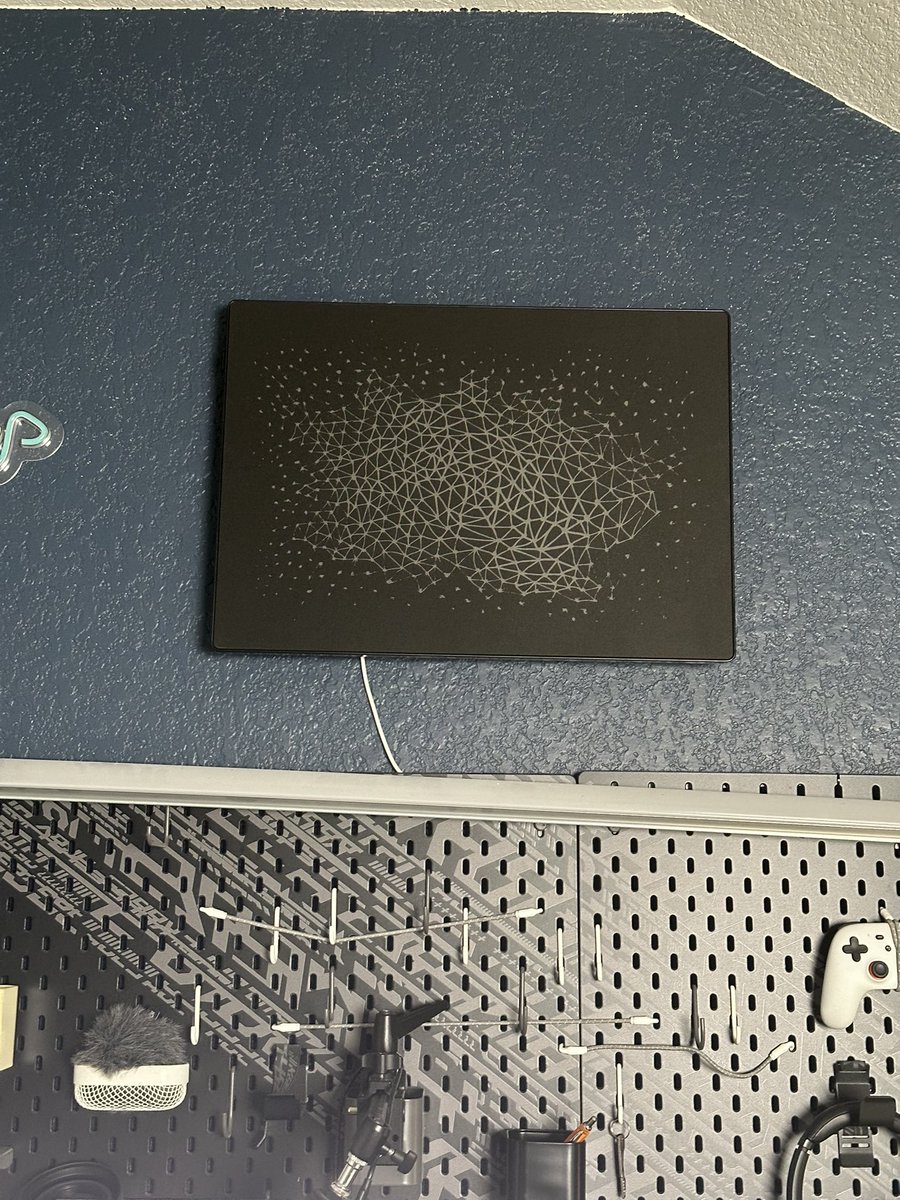 vijaytupakula's tweet image. Use the right tool for the right job or else you will be left with a hole in the wall!! Lucky me I can cover it with Ikea wall speaker 😜