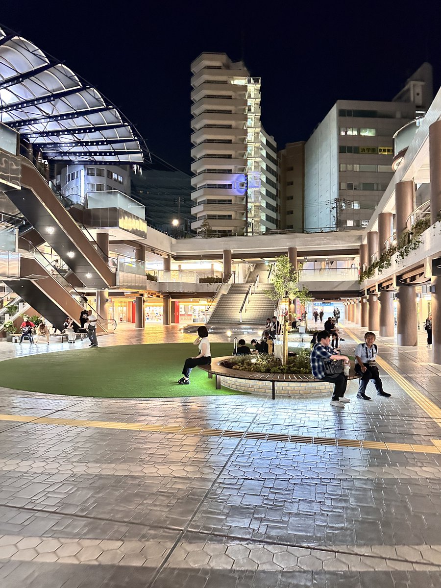 久しぶりに京橋へ