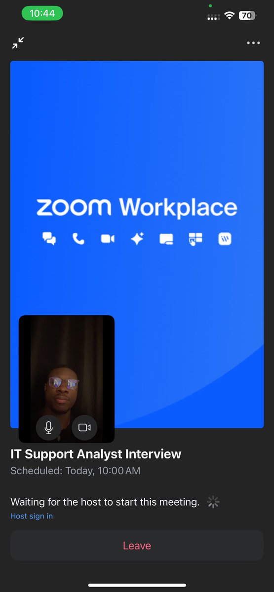 Bright_Hart0's tweet image. Fully dressed and ready for my interview…
Then it started raining heavily and MTN vanished like it was never here. 🫠
Interview cut off midway. Just pain. 💔

#NigeriaInternet #MTNNetwork #InterviewWahala #RainyDayStruggles 

#InterviewExperience #NetworkWahala #LifeInNigeria