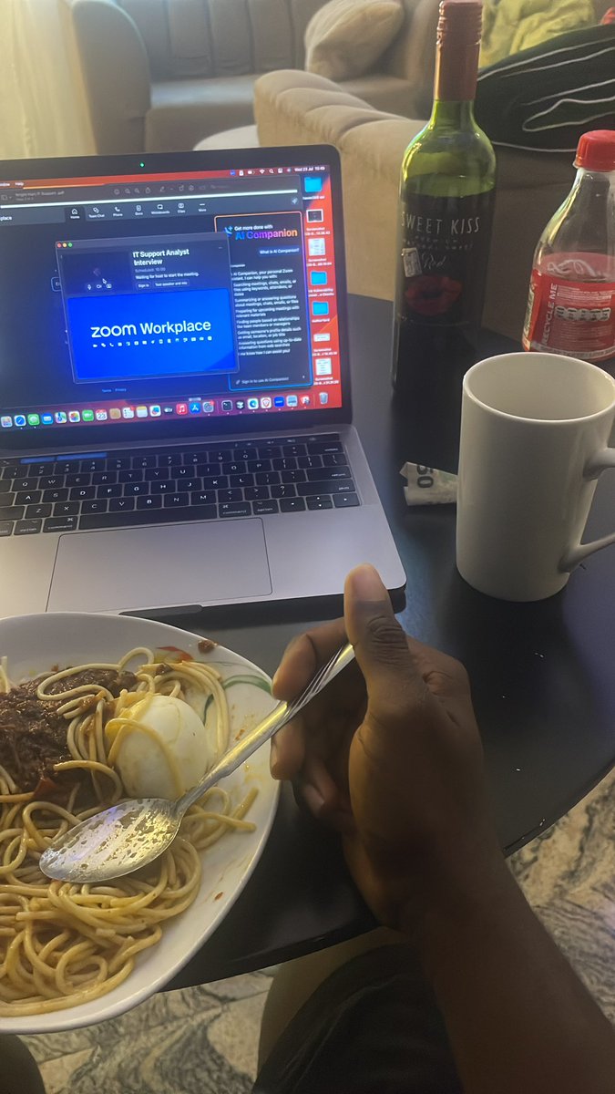 Bright_Hart0's tweet image. Fully dressed and ready for my interview…
Then it started raining heavily and MTN vanished like it was never here. 🫠
Interview cut off midway. Just pain. 💔

#NigeriaInternet #MTNNetwork #InterviewWahala #RainyDayStruggles 

#InterviewExperience #NetworkWahala #LifeInNigeria