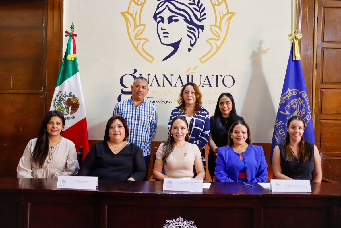 Samanthasmx's tweet image. Instalamos el Comité de Adquisiciones del IMAIM para asegurar que cada proceso se realice con transparencia, legalidad y enfoque de género.

Seguimos avanzando, siempre con perspectiva y con causa.

#GuanajuatoTeQuiero