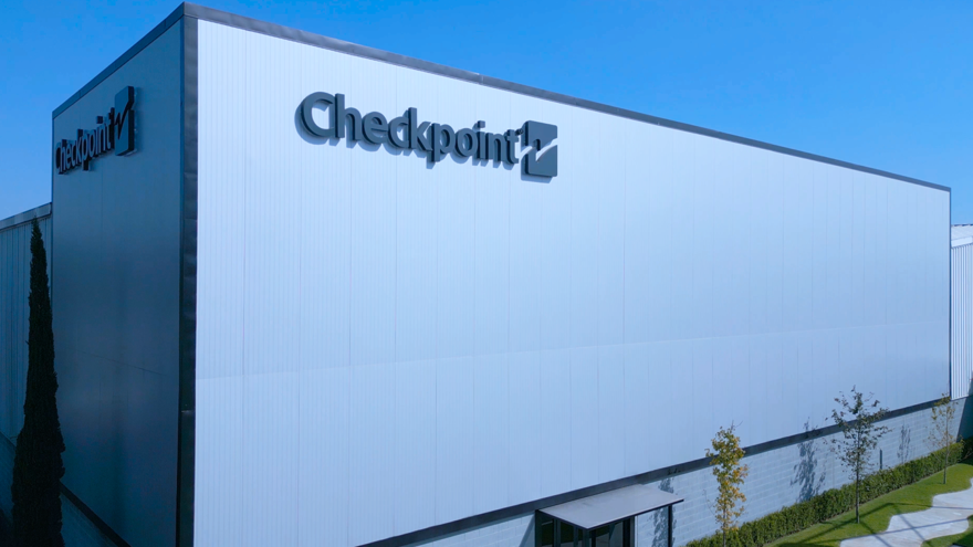 ProMexicoInd's tweet photo. 🏭📡 Checkpoint Systems invests $40M USD in a new RFID manufacturing facility in Mexico City, boosting its North American footprint and expanding global production capacity.  🌎⚙️

https://t.co/0ko5Cnyjiv https://t.co/FDeq6vJhe6