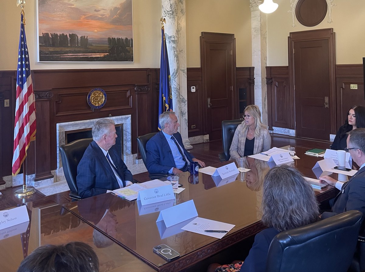 Idaho Department of Education (@iddeptofed) on Twitter photo Superintendent Debbie Critchfield met today with U.S. Health and Human Services Secretary Robert F. Kennedy Jr., Governor Brad Little and other state officials to discuss Idaho’s efforts to reduce student cell phone use during the school day. Learn more at sde.idaho.gov/topics/cell-ph… Superintendent Debbie Critchfield met today with U.S. Health and Human Services Secretary Robert F. Kennedy Jr., Governor Brad Little and other state officials to discuss Idaho’s efforts to reduce student cell phone use during the school day. Learn more at sde.idaho.gov/topics/cell-ph…