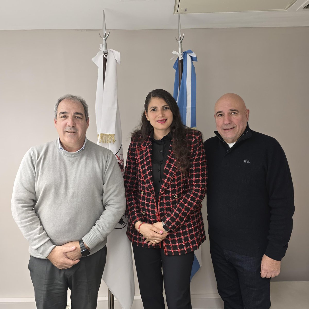 Charlamos con Gabriela Russo, dos veces Pte. del Cons. Prof. de Cs.  Econ. de la Ciudad, actual Pte. de la Comisión de Ética. Y con el cont. Jorge Milito, sobre los desafíos de nuestro tiempo para jerarquizar el empleo público y poder coordinar acciones entre ambas instituciones.