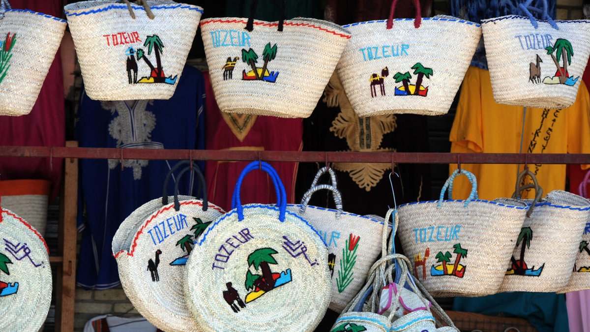 RFI_eco's tweet image. Tunisie: les femmes artisanes de Gafsa en quête de plus de visibilité rfi.my/Brqu.x