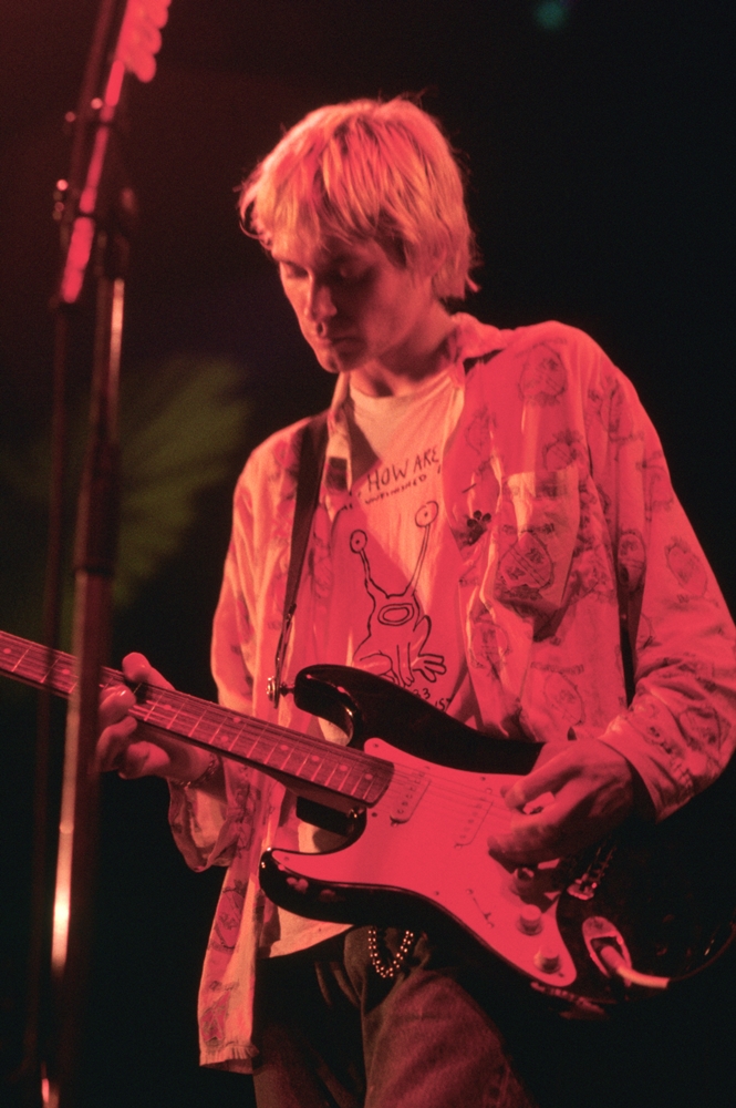 nirvanahistory_'s tweet image. 1992.07.03
palacio de los deportes de la comunidad de madrid (madrid, es)
rescheduled euro. nevermind tour
- kurt flubs the lyrics to drain you.
- this is the only performance of molly's lips during this tour, and the last circulating performance of son of a gun.