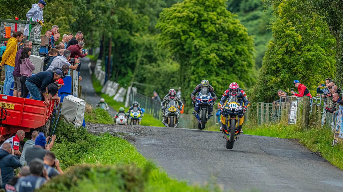 StephenOWC33's tweet image. It's road racing weekend!!! it's Armoy time again the best national road race in any land, who's coming for two great days racing?
#RoadRacing #BSB #WSBK #MotoGP #ManxGP