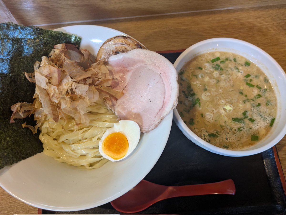PRATT__Bi's tweet image. 深川市 らぁめん道場 極
限定 追いカツオ 濃厚醤油つけ麺
@kiwami1956
色々とお気遣いありがとうございました🙇
ごちそうさまでした😋ウマー