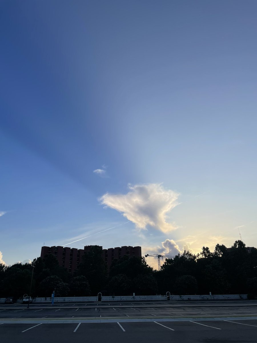 m_eljones's tweet image. Shadows from some showers…
#okwx
