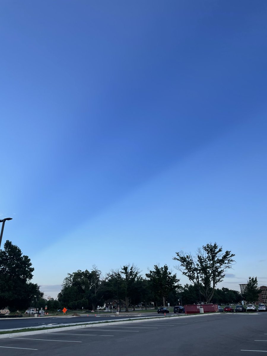 m_eljones's tweet image. Shadows from some showers…
#okwx