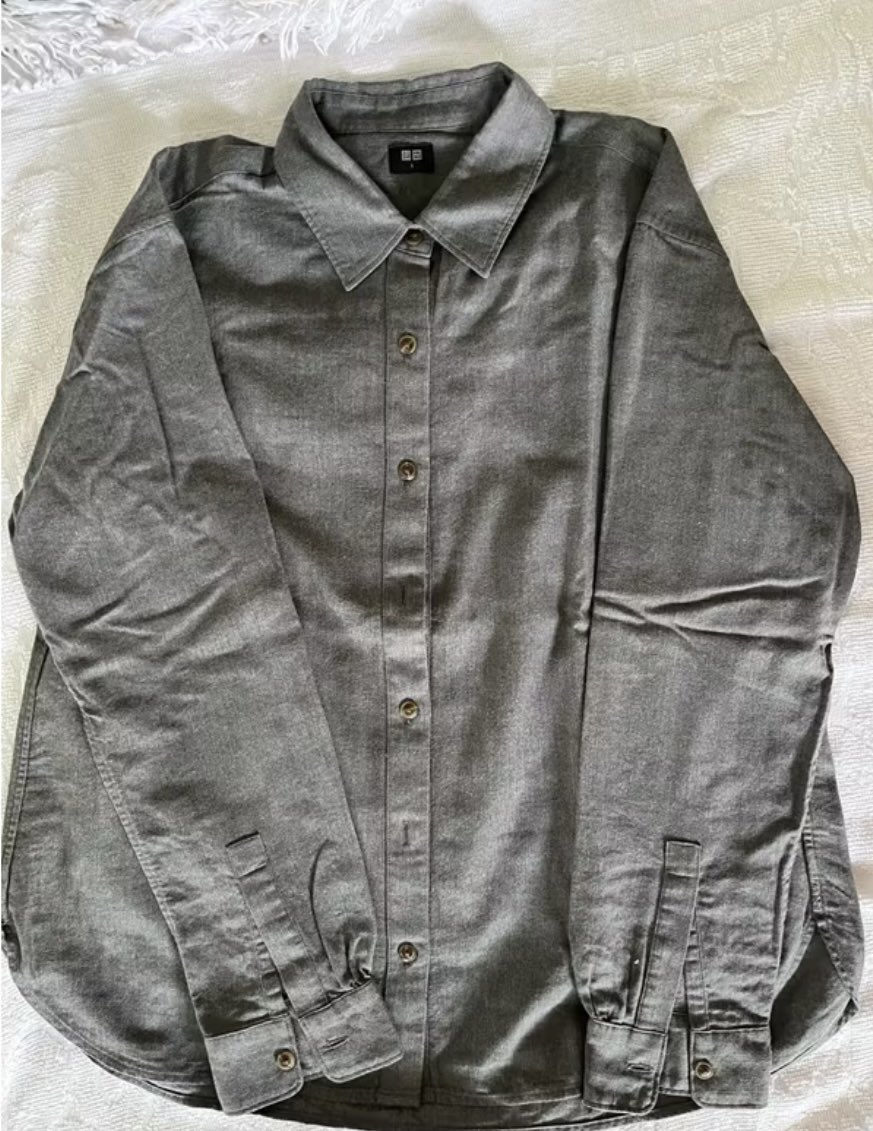 mutual_isme's tweet photo. Hallo guyss,
Aku lagi preloved baju-baju yang hanya pemakaian 2x aja, tidak ada cacat, dan rata2 branded &amp; ada yg dari olshop, untuk harga under 50k
Link toko ada disini iya
https://t.co/phv2pqCPJb
BU🙏🏻

Thankyouu ya https://t.co/8E1DEsHwsX
