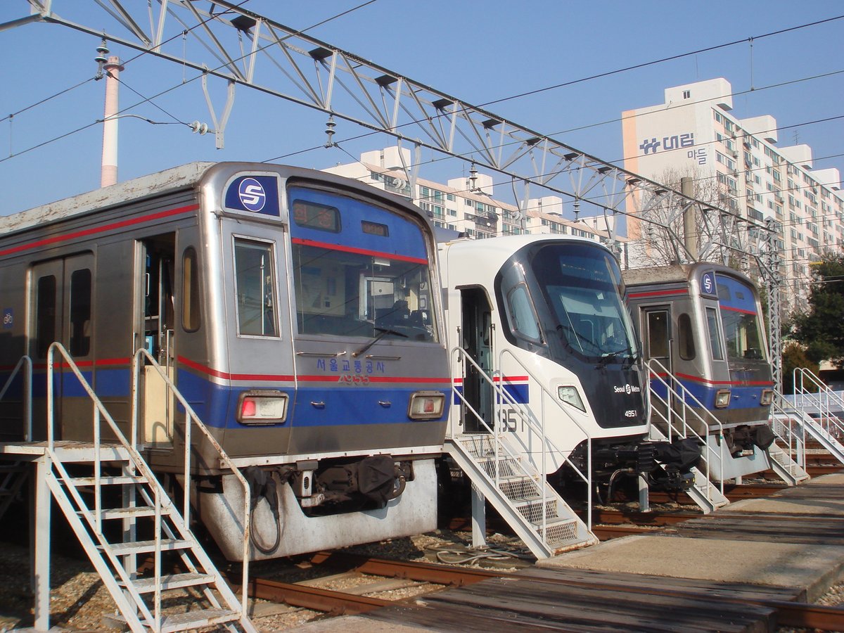 ✺チイジンページ✺ 雷鳥 뇌조 (@Local_1221) / X