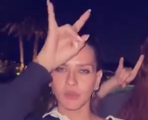 buenas noches  principalmente para las Tati