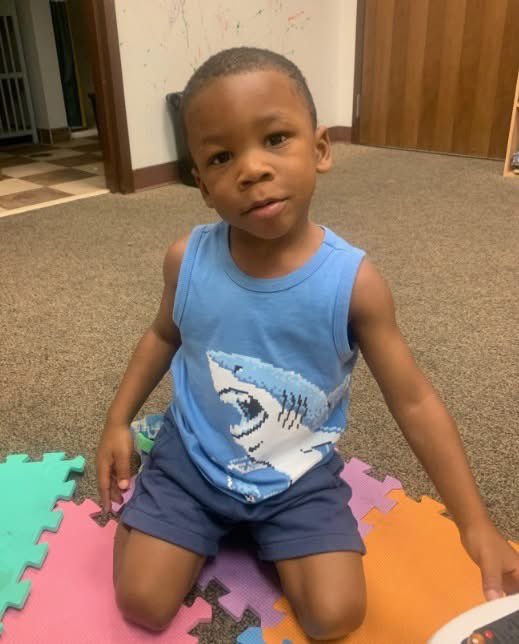 A 3-year-old boy died in a hot car after being left inside for over five hours by a Department of Human Resources contract worker, who took him from his parents after they were deemed ‘unfit.’ 😳💔🕊️🙏🏽