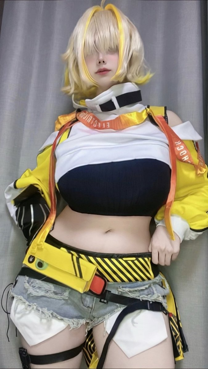 #NIKKE #NIKKEcosplay #Elegg #コスプレ

일레그 일레국? ⚡️