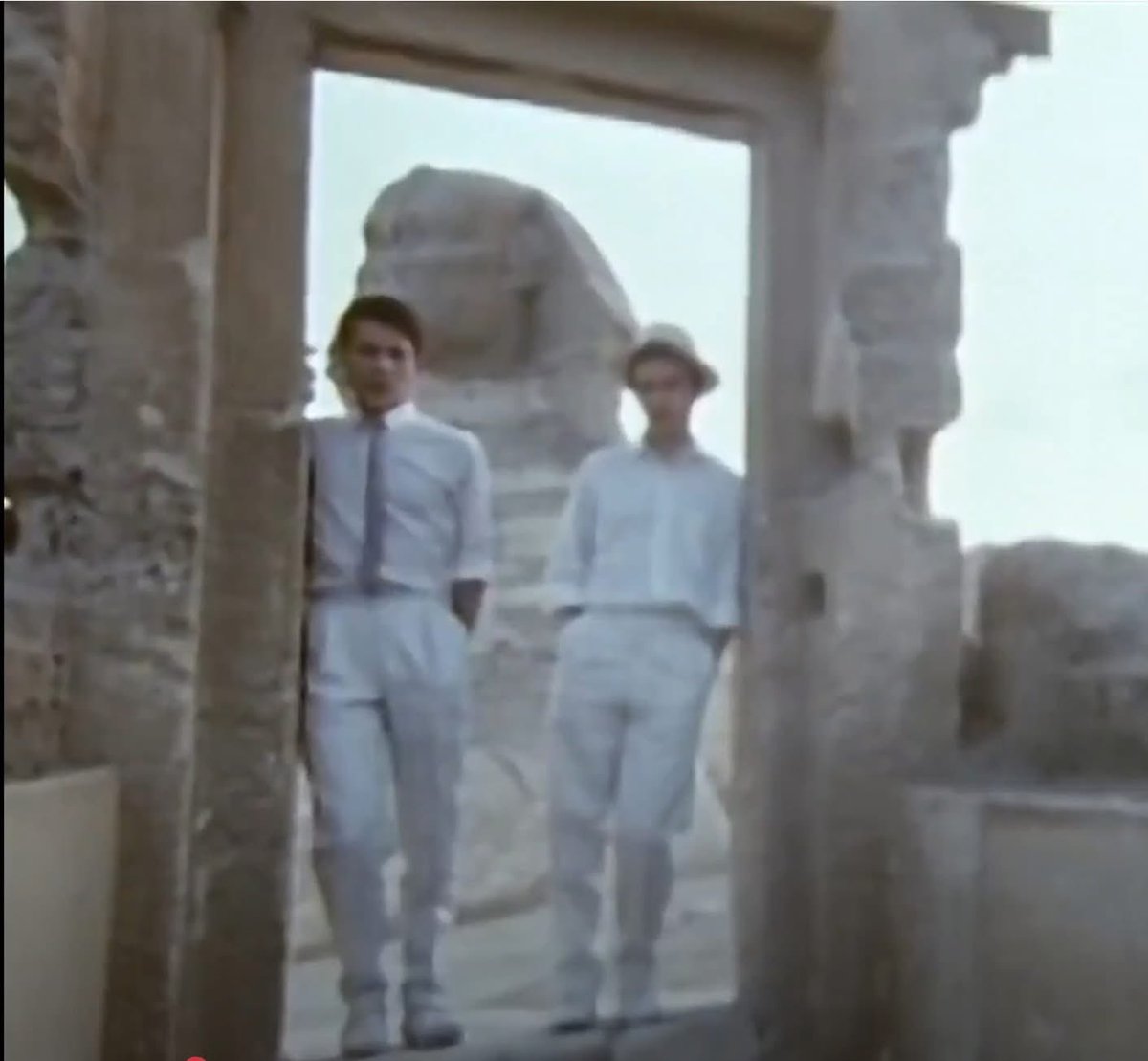 midgeure_eu's tweet image. Today would have been Mick Karn's 67th birthday! Mick will always be sadly missed. RIP!