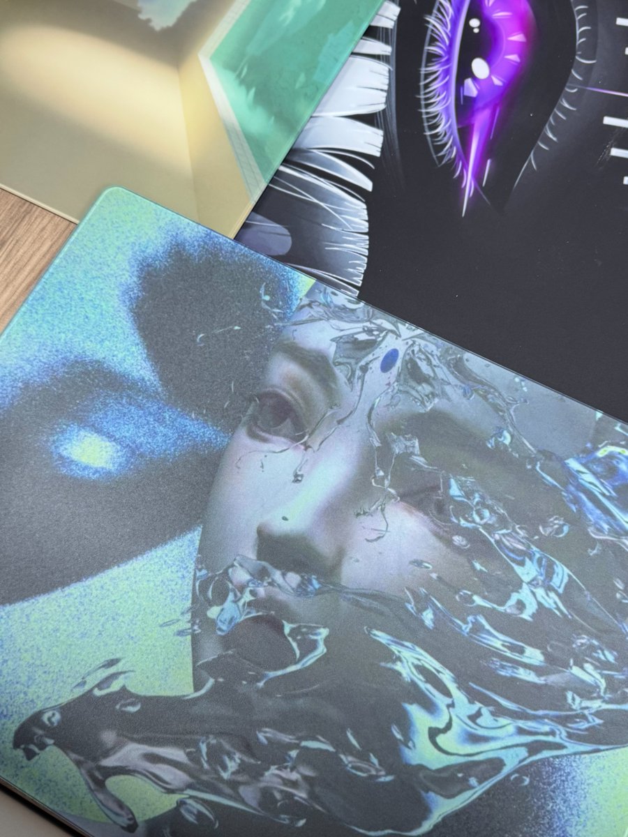 ClustrsOfficial's tweet image. Peeking behind the scenes 👀
It’s messy, it’s creative, and it’s all Clustrs.
#clustrs #glassmousepad #mousepad #BehindTheScenes #gamers #setup