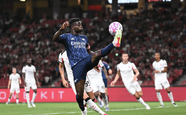 MsportsM88's tweet photo. #Saka delivers lone goal for the #Gunners!⚽️

The #ArsenalvsMilan friendly on Wednesday saw #BukayoSaka's lone goal win it in #Singapore. Find out how Saka did it and more. #football #FootballNews https://t.co/XKfS5yvQdM