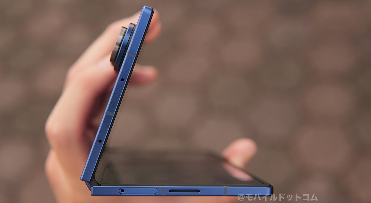 chehonz201's tweet image. \Galaxy Z Fold7をレビューしました!!🥳🙌✨/
✅シリーズ最薄最軽量!圧倒的に薄くて軽いのが最高すぎる
✅ディスプレイ大型化!閉じたままの使い勝手が向上
✅Snapdragon 8 Elite for Galaxy搭載!原神・鳴潮も快適
✅2億画素カメラ搭載!画質向上&暗所性能も強化…