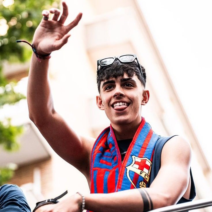 BarcaVerse_'s tweet image. 🚨✅ BREAKING: AS Roma is interested in Marc Bernal. There have already been contacts between the parties. @DiMarzio 🇪🇸