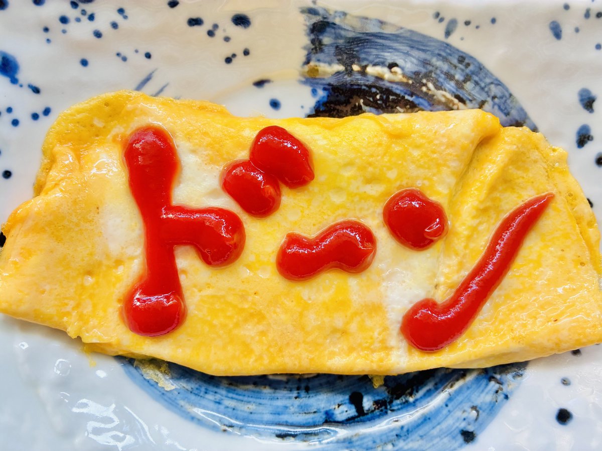 tentendou_n's tweet photo. 皆様GMおはようございます❣
スマホの紫外線でも肌が老化すると聞いてからメイクを落とした後も日焼け止めを塗っているのですが、朝は肌がテカテカ💄なんか新しい生き物みたいです・・

さて、本日の過去作は左目！
明日の右目をもって最後です。寂しい。
皆様どうぞよい1日を❣ https://t.co/zMggizAAP3