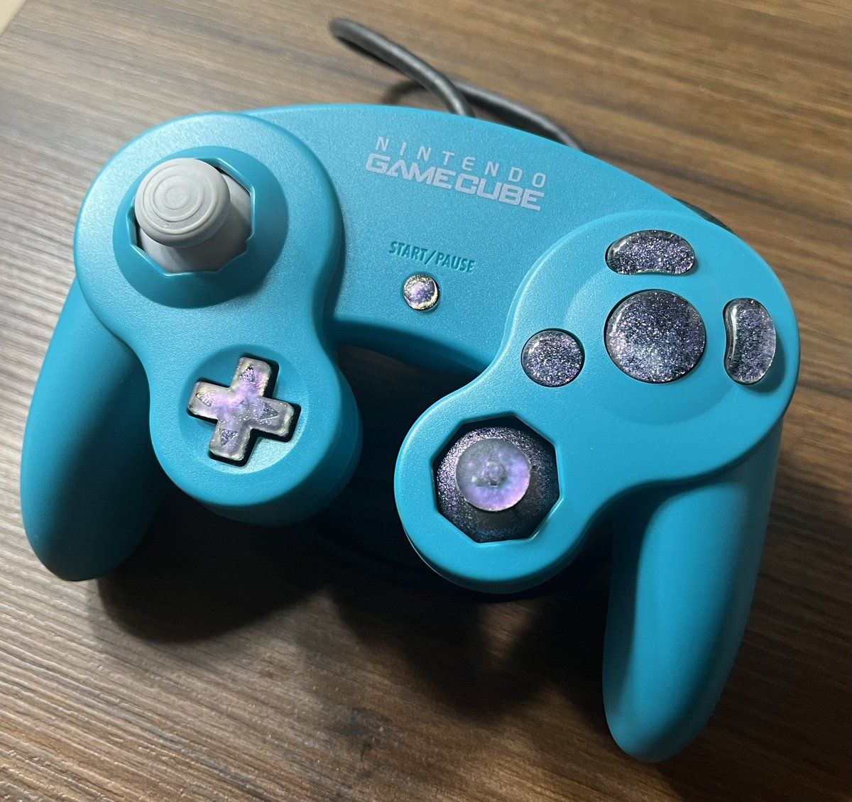 JKJ (Phob 2.0.5 Comms OPEN!) (@jkjplays) on Twitter photo Didn't expect this button set to pop so well with the emerald shell but... dayum😮💨
Commissions open and pre-builds still available on my BigCartel site (link in bio).
New site coming soon 👀 Didn't expect this button set to pop so well with the emerald shell but... dayum😮💨
Commissions open and pre-builds still available on my BigCartel site (link in bio).
New site coming soon 👀