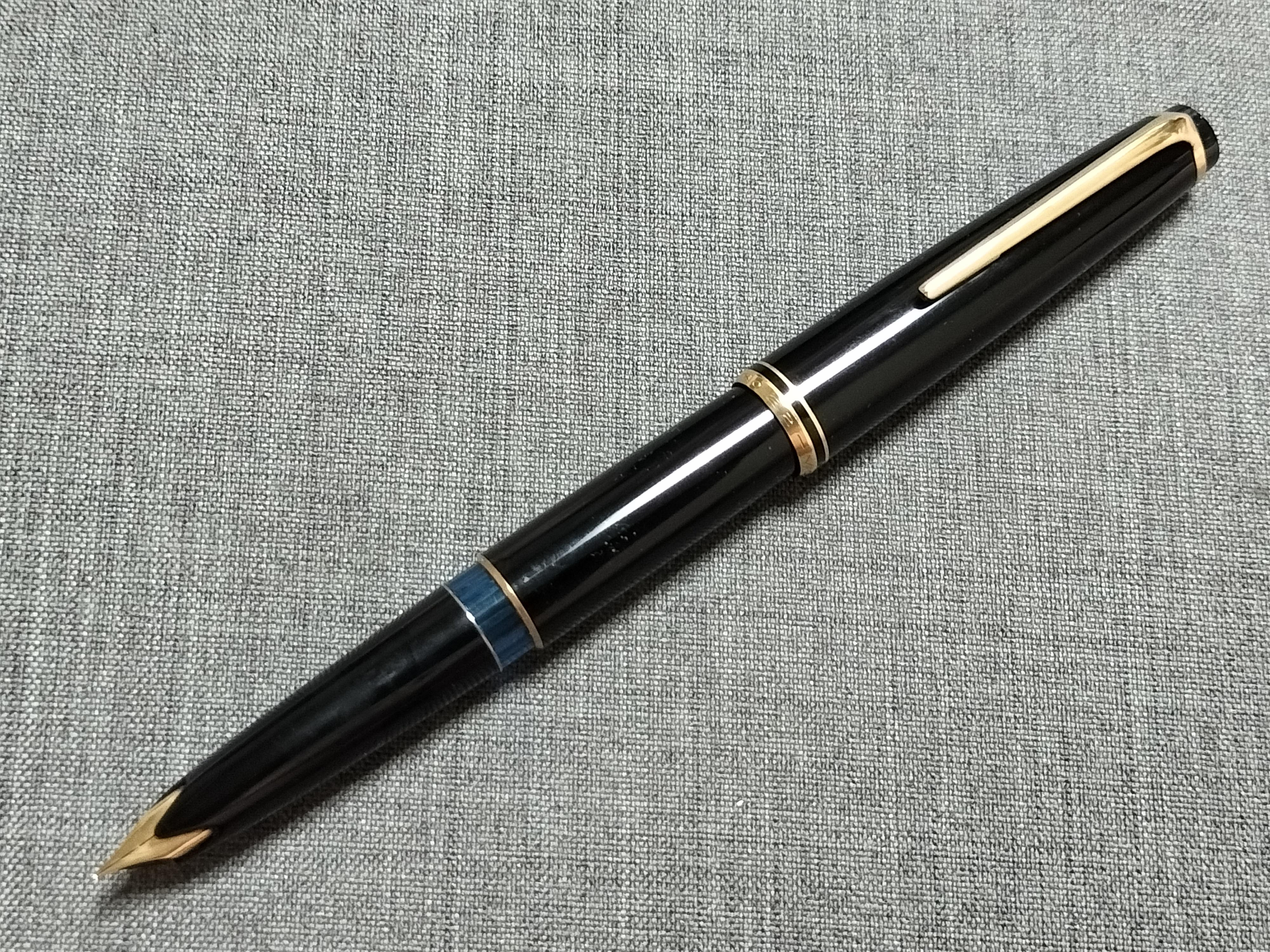 【ブラジル　1970　アンティーク】記念ペナント　21枚　まとめ売り 商品のご紹介】 '70s モンブラン 227 MONTBLANC 227 （極細字