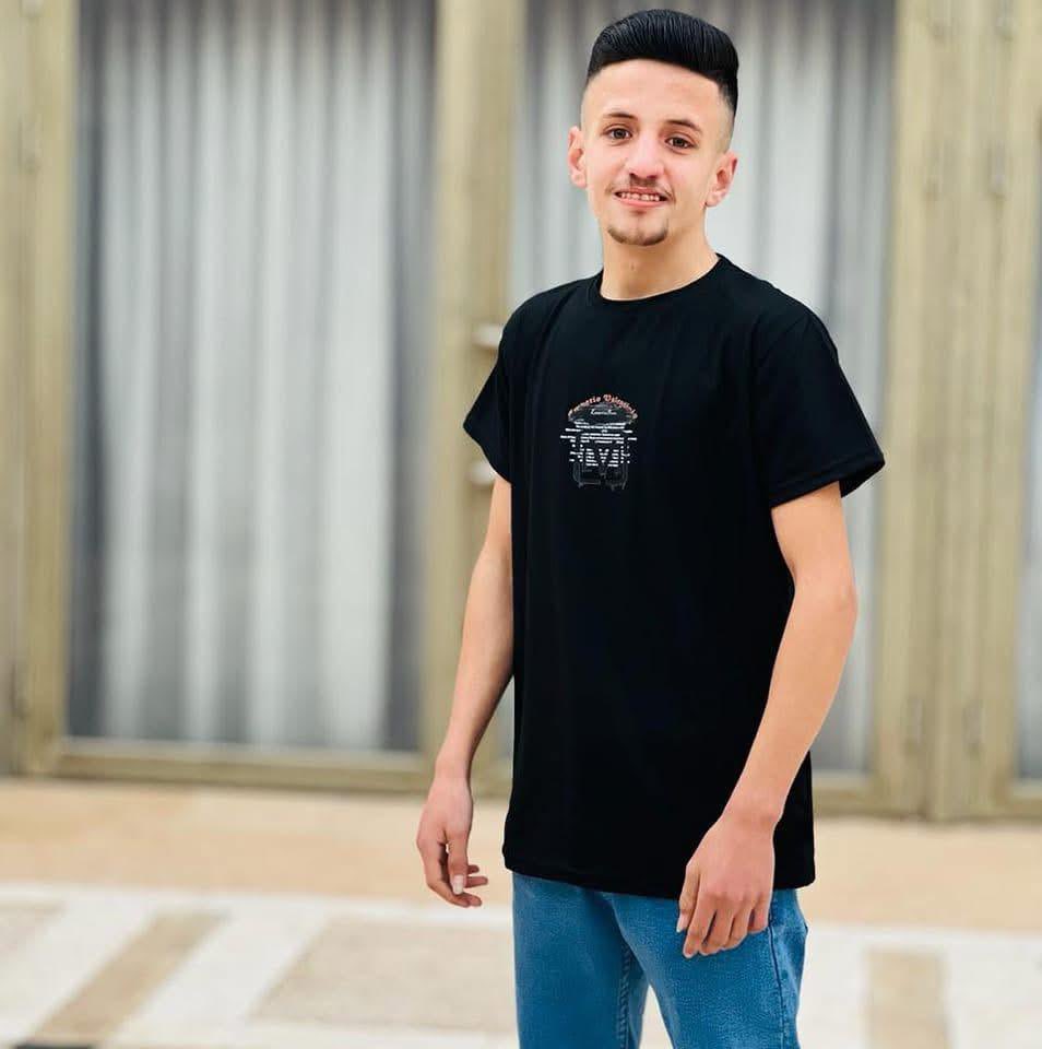 Qadeyah1's tweet image. ارتقاء الشابين أحمد علي صلاح، ومحمد خالد عيسى، برصاص الاحتلال في بلدة الخضر جنوب بيت لحم.