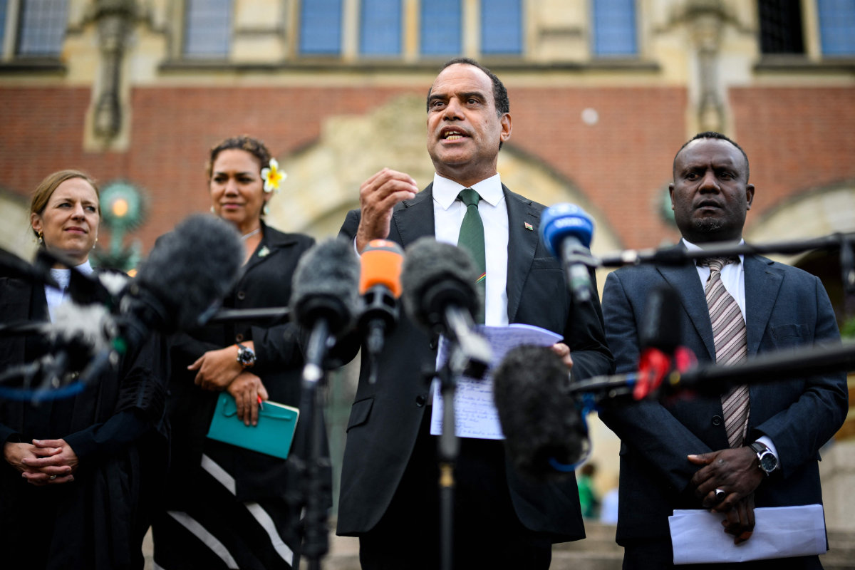 arabnews's tweet image. The world’s highest court Wednesday declared that states are obliged under international law to tackle #climatechange and warned that failing to do so could open the door to reparations. arab.news/54paz
@CIJ_ICJ