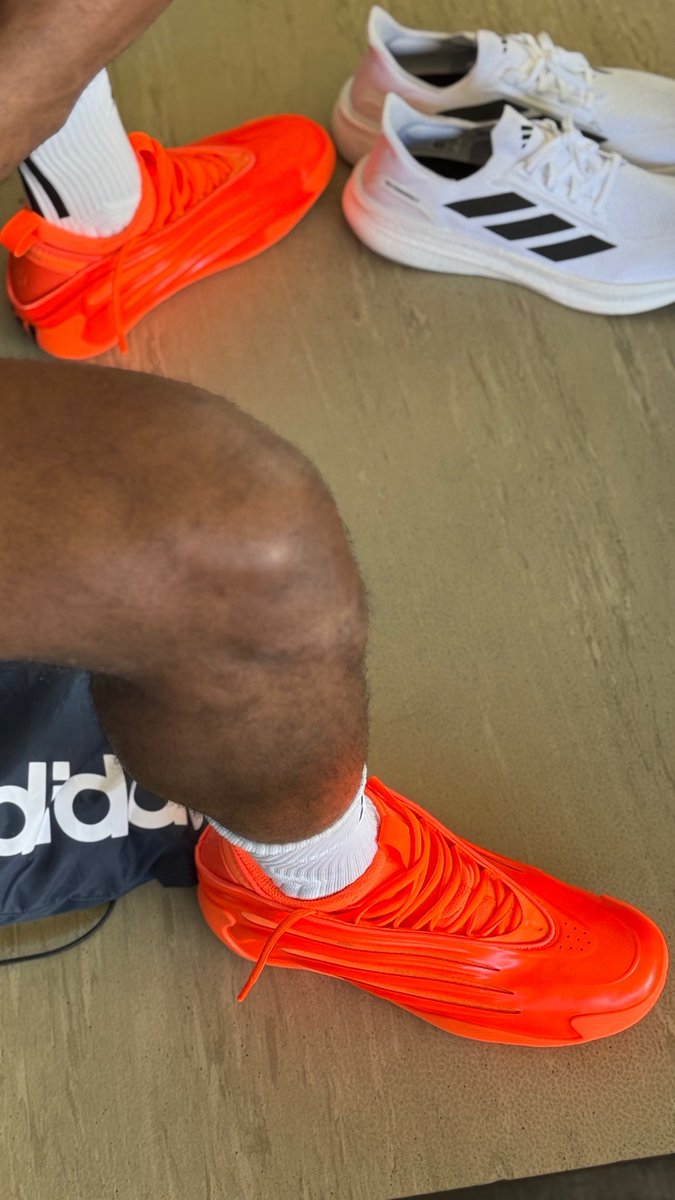 JHarden13's tweet image. “Dynamo” dropping this Saturday 😤