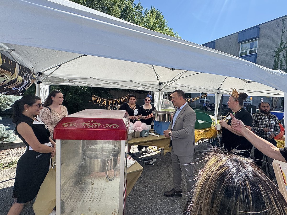 MichaelParsa's tweet image. Since 1975, AgeCare has provided compassionate care to older adults in #Aurora, helping them to live with dignity.
Congratulations on 50 years of service to our community, and a big thank you to Rachel and the AgeCare team!
#AuroraOakRidgesRichmondHill