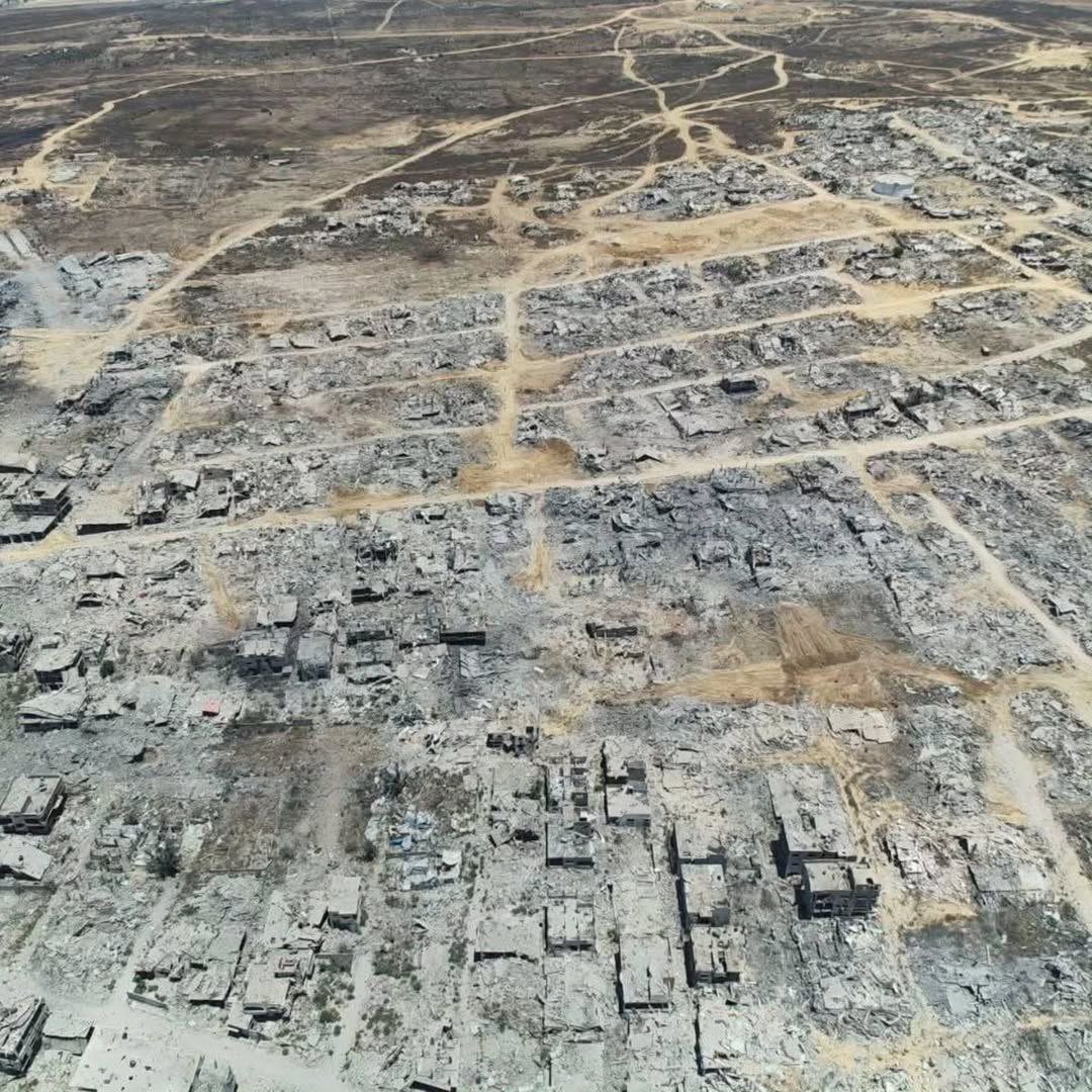 bassem_youssef9's tweet image. Israel dropped 125,000 tons of bombs on Gaza, equivalent to 8 times the nuclear bomb that dropped on Hiroshima.