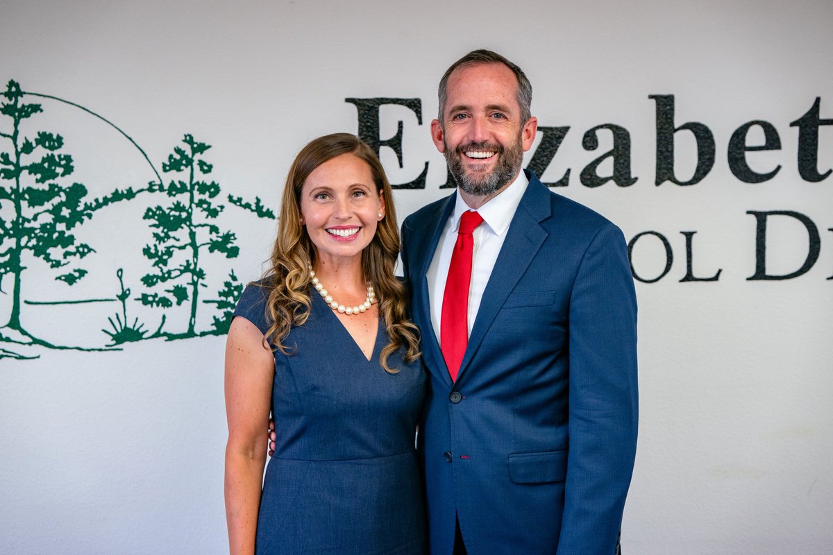 Jeff Hunt (@jeffhunt) on Twitter photo Congratulations on the appointment of my wife <a href="/nicolehunt/">Nicole Hunt</a> to the Elizabeth School Board! Congratulations on the appointment of my wife <a href="/nicolehunt/">Nicole Hunt</a> to the Elizabeth School Board!