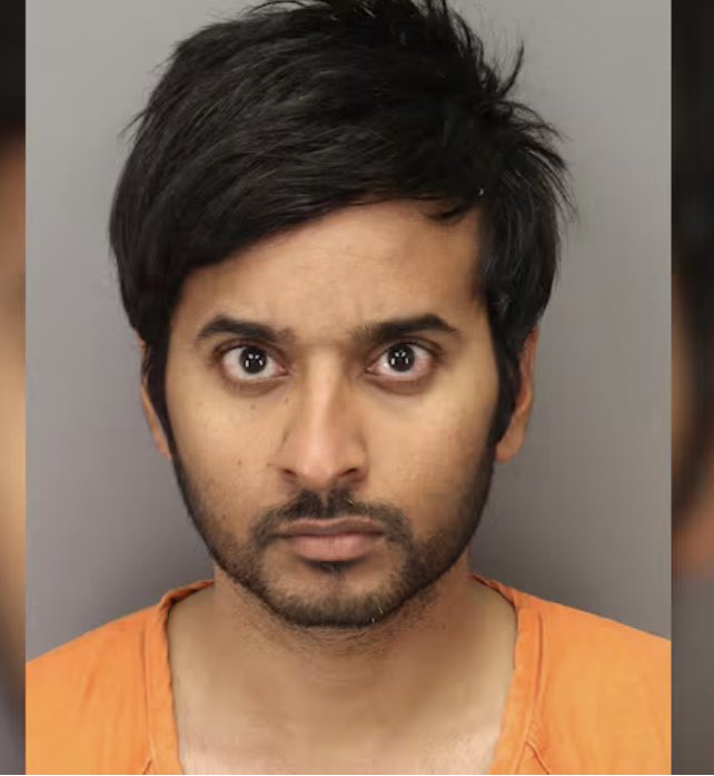 IndianInvasionN's tweet image. 🇺🇸 #America 
Indian invader Pranav Patel, 33, sentenced to 6+ years in prison for laundering $1.79M in a call center scam targeting elderly Americans. He acted as a “money mule,” collecting cash &amp;amp; gold. Judge orders forfeiture of funds

Why are Indians like this?