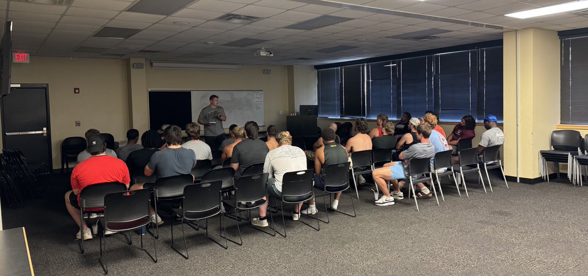 Michael Gragg (@michaelgragg) on Twitter photo MIND - BODY - SPIRIT
We aim to develop all 3
Mindfulness/mobility, player led devotional, and ice cream protein shakes with <a href="/Harding_FB/">Harding Football</a>
What a tremendous blessing to be surrounded by some of the best young men in the country!!
Two weeks until reporting day! MIND - BODY - SPIRIT
We aim to develop all 3
Mindfulness/mobility, player led devotional, and ice cream protein shakes with <a href="/Harding_FB/">Harding Football</a>
What a tremendous blessing to be surrounded by some of the best young men in the country!!
Two weeks until reporting day!