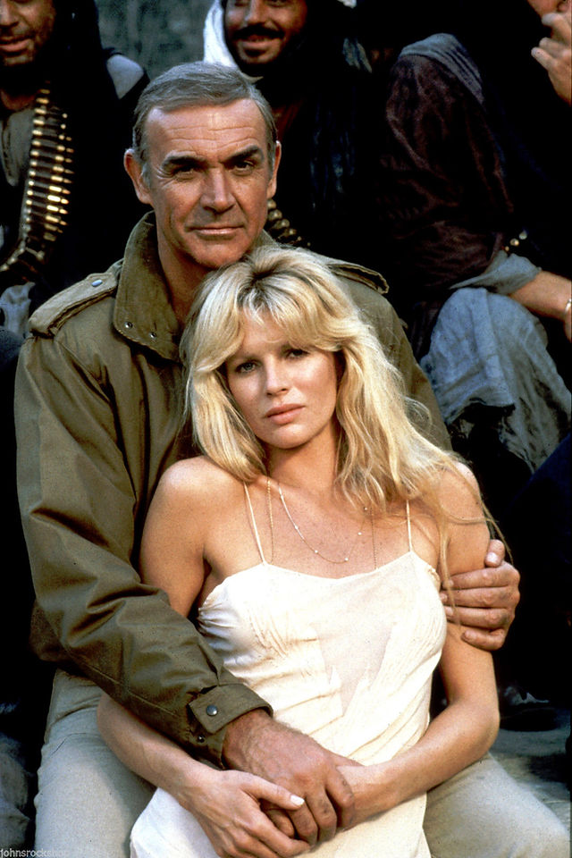 Thunderballs007's tweet image. A promotional still of Sean Connery and Kim Basinger on location at the Citadelle Saint-Elme, Villefranche-sur-Mer, France during filming for Never Say Never Again (1983)