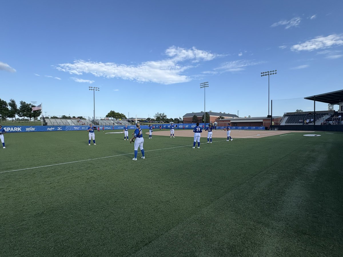 Good evening from Edmond!

The Spark are back in town for their last game of the regular season against the Florida Vibe.

Chance to go into the playoffs with some BIG momentum!