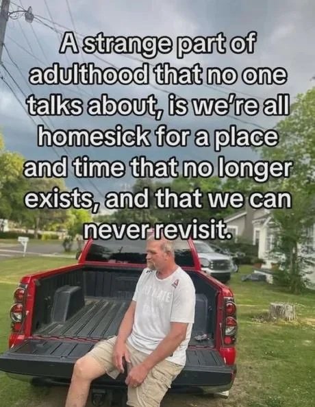 I miss this place so much.
Tears fall.
Humm.....