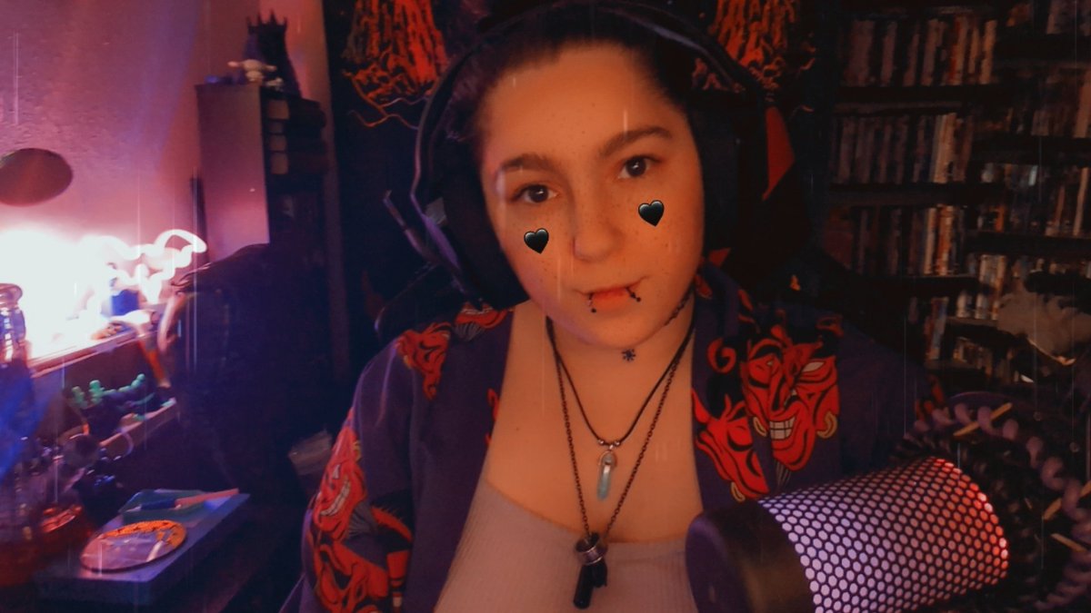 Doing some Just Chatting before we fly into #SeasonsRP ✨

twitch.tv/sallyredeye 

#420community #420friendly #twitchstreamer #twitchaffiliate #SmallStreamersConnect