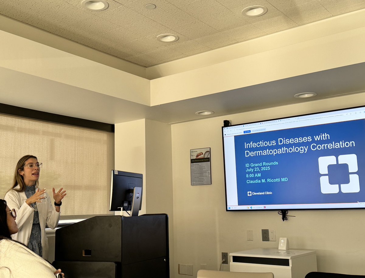 ccf_idfellows's tweet image. Infectious Disease meets Dermatopathology at today’s brilliant grand rounds by Dr. Claudia Ricotti, packed with fascinating histopathology and great cases! 🔬🦠
#dermtwitter #IDtwitter #DermID #IDMedEd #IDfellows